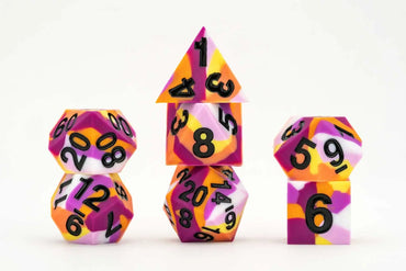 Sharp Edge Silicone Rubber Dice Set: Lesbian Pride