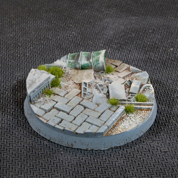 Gamer Grass- Battle Ready Bases: Urban Warfare Round 50mm