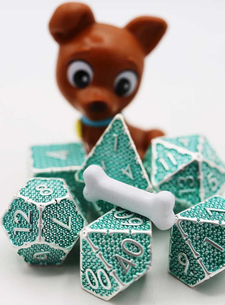 GRASSY PAW PRINTS METAL RPG DICE SET
