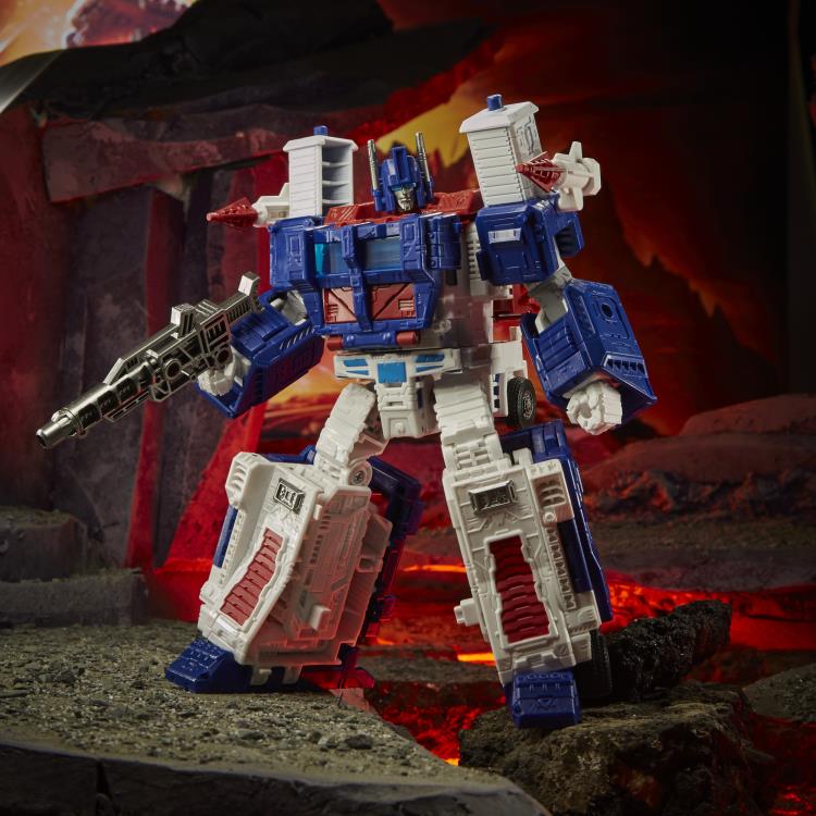 Transformers Kingdom: Ultra Magnus